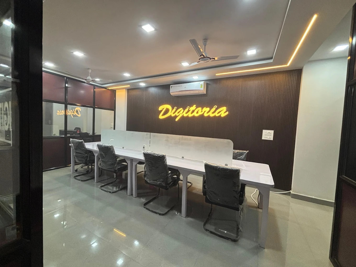 Digitoria office culture and work environment in Ajmer